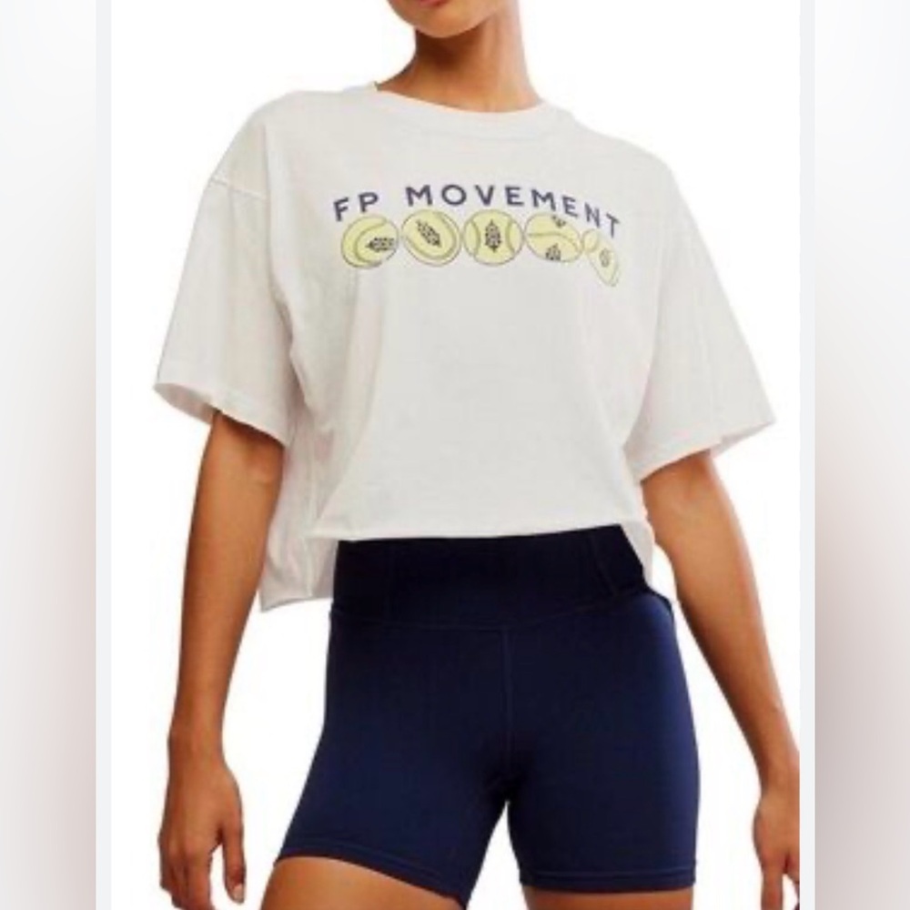 Free People Movement Inspire Cotton Graphic T-Shirt PtP 21” oversized XS